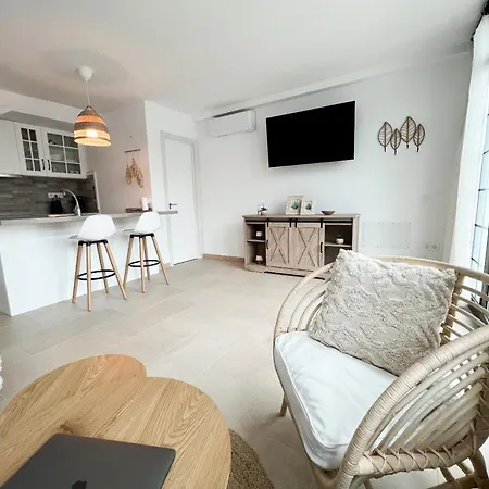 Sonnige, Neu Renovierte Casa Fresas